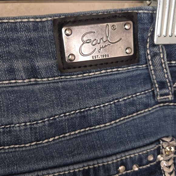 Earl Jeans Denim Cropped Capri Rhinestone Flap Pockets Size 10 - Picture 6 of 7